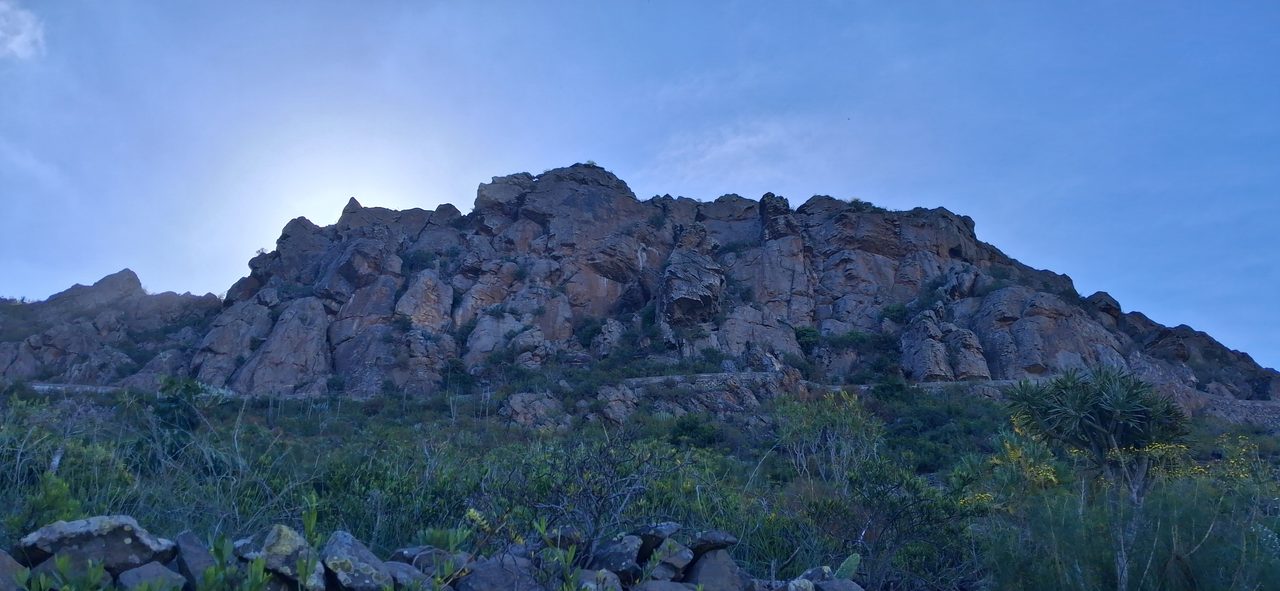 El Roquito climbing area