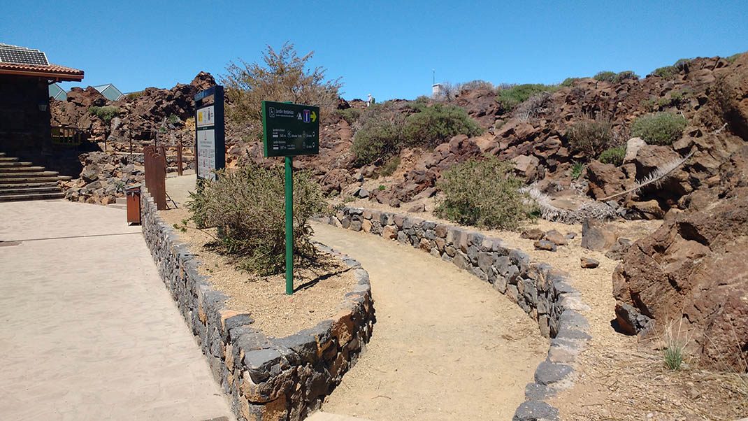 Botanical Garden Circular Accessible Trail